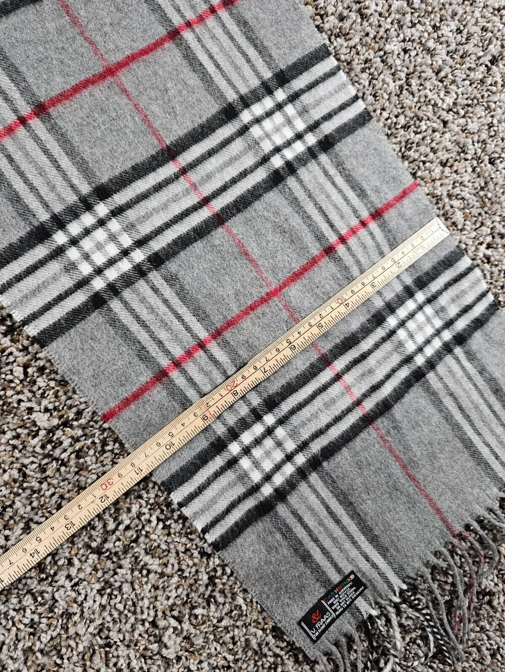 V.Fraas Macy's Plaid Woven Cashmink Wrap Fringe Gray Scarf
